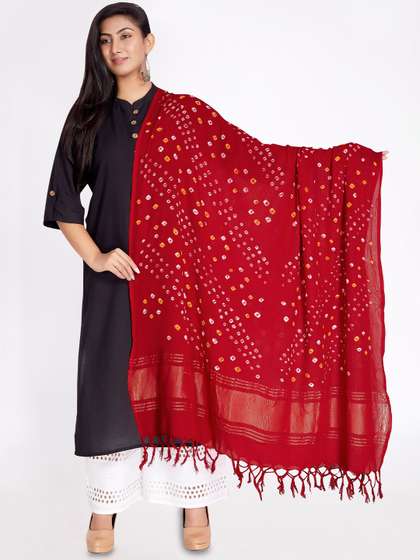 Rani Saahiba
                        Bandhani Printed Zari Tasselled Border Dupatta