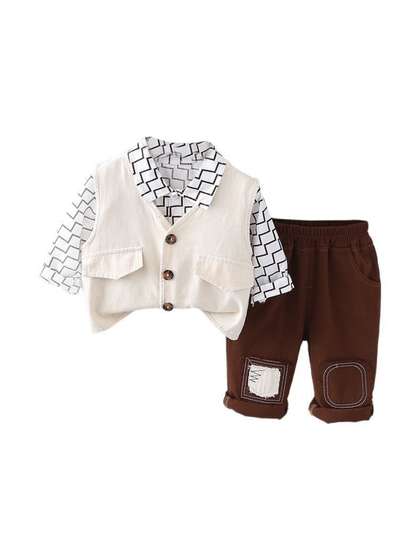 StyleCast x Revolte Boys
                    Printed Shirt Collar Shirt With Shorts