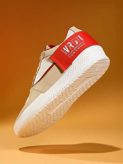 WROGN Men
                          Colourblocked Sneakers