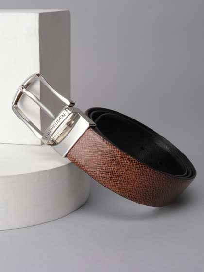 Van Heusen Men Textured
                    Leather Reversible Belt
