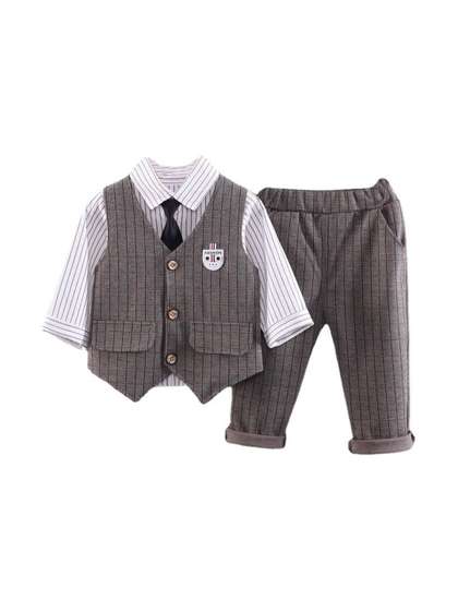 StyleCast x Revolte Boys
                    Striped Single-Breasted 4 Piece Suits