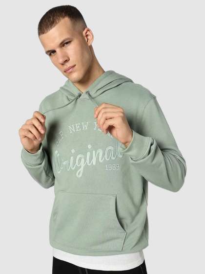 GAP Men Brand Logo
                        Embroidered Hooded Pullover Sweatshirt
