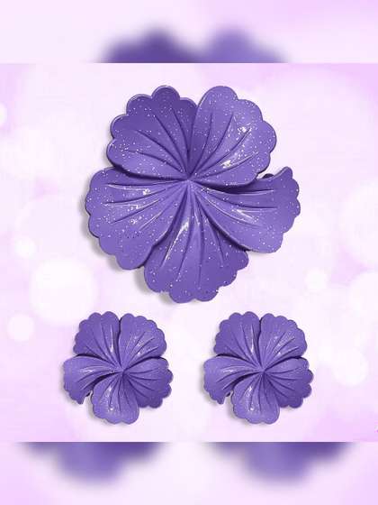 LYKAA Girls Set of 3
                    Flower Shaped Claw Clip with Glitter Detailing