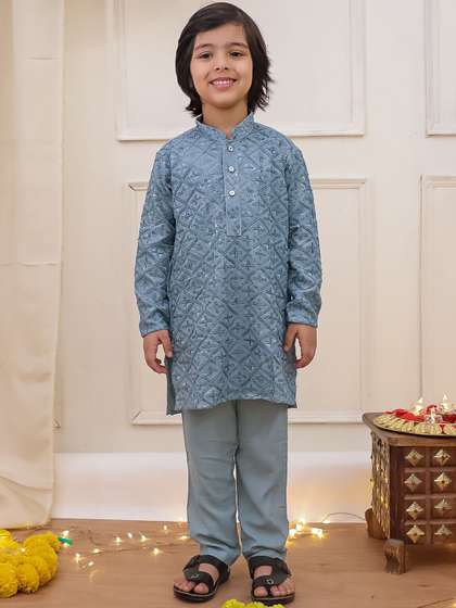 KID1 Boys Ethnic
                      Motifs Embroidered Thread Work Straight Kurta with
                      Trousers