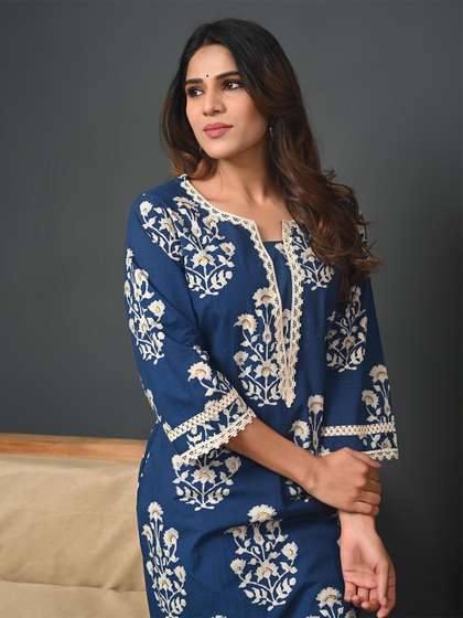 Rimeline Ethnic
                        Motifs Printed Round Neck Zari Straight Pure
                        Cotton Kurta