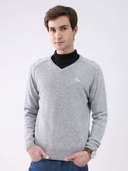 Monte Carlo Men
                        Solid Woollen V Neck Full Sleeve Pullover