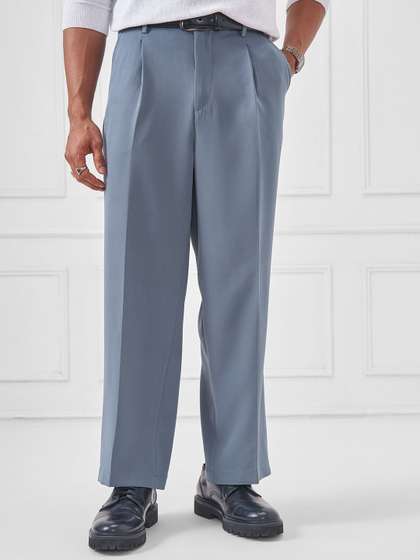 HIGHLANDER Men
                          Solid Wide Leg Mid-Rise Trousers