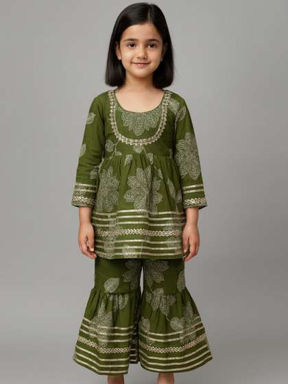 Sangria Girls Printed
                    Regular Kurta with Sharara