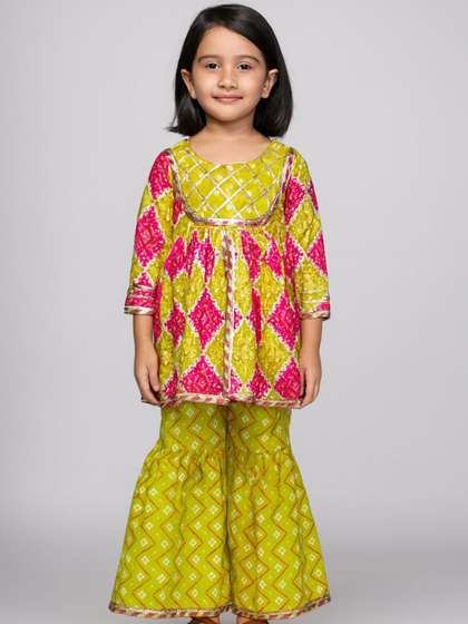 Sangria Girls Mustard
                    & Pink Ethnic Motifs Printed Cotton Blend Short
                    Kurta With Sharara