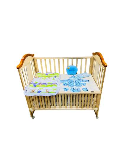 Fareto Kids Set Of 8
                    Printed Cotton Budget Friendly Baby Apparel Gift
                    Set
