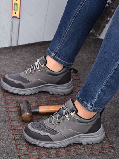 Ozarro Men Leather
                          Steel Toe Safety Casual Shoes