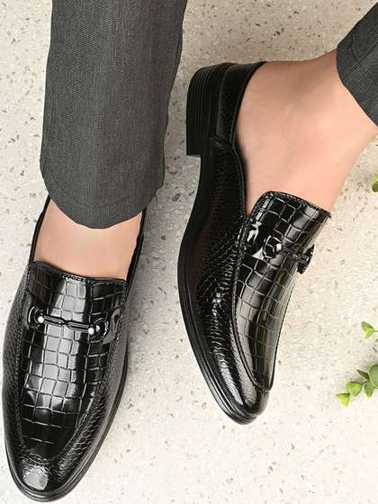 Anouk Men Black
                        Textured Formal Loafers