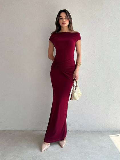 StyleCast
                          Off-Shoulder Bodycon Maxi Dress