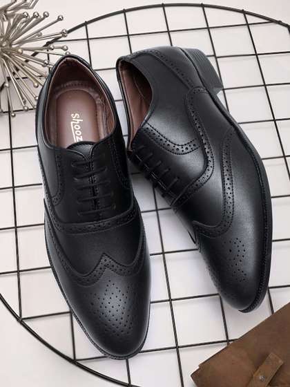 Shooz Men Lace-Up
                        Formal Brogues