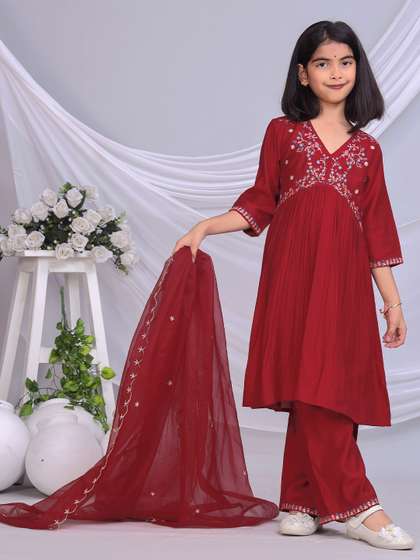 misbis Girls Floral
                    Embroidered Sequinned A-Line Kurta With Palazzos
                    & Dupatta