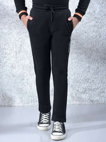 Crimsoune Club Boys
                      Regular Fit Track Pant