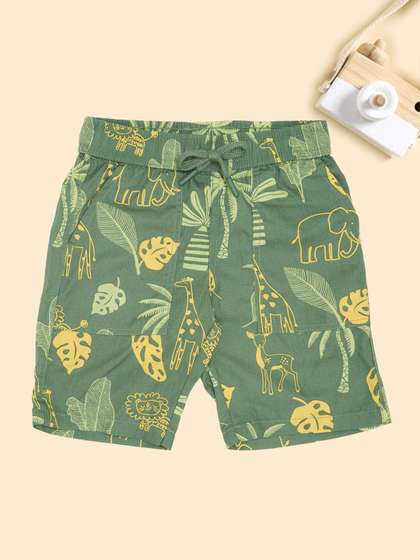 Pantaloons Junior Boys
                      Floral Printed Regular Fit Mid-Rise Shorts