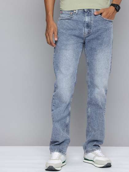 Levis Men 505 Straight Fit Jeans