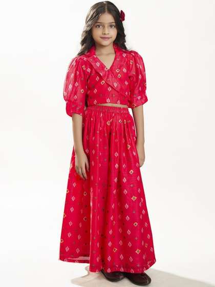 Bitiya by Bhama Girls
                    Floral Printed Regular Kurta with Palazzos