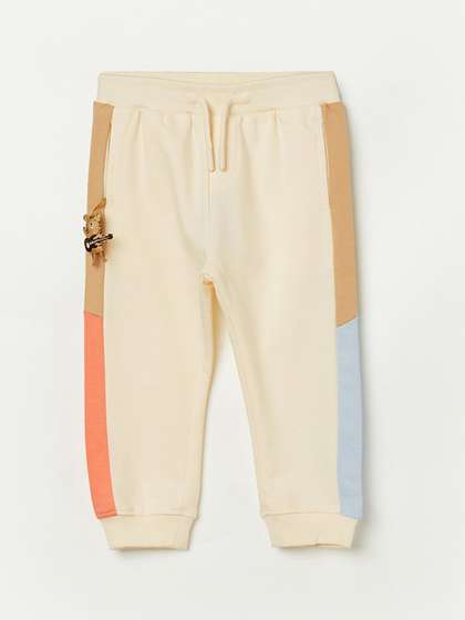 Juniors by Lifestyle
                    Boys Pure Cotton Regular Fit Mid-Rise Joggers