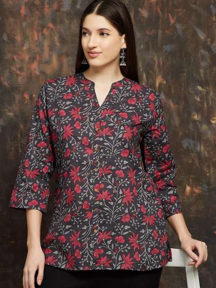 Melange by Lifestyle
                        Women Ethnic Motifs Printed V-Neck Pure Cotton
                        Kurti