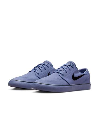 Nike Unisex SB Zoom
                        Janoski OG+ Canvas Skate Shoes