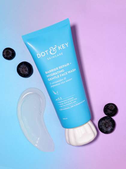 DOT & KEY Barrier
                    Repair Probiotics 5 Ceramides pH5.5 Hydrating Gentle
                    Face Wash - 100ml