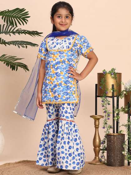 Cutiekins Girls Floral
                    Printed Empire Gotta Patti Kurta with Sharara &
                    Dupatta