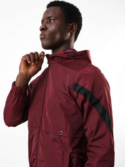 Dennis Lingo Men
                        Solid Hooded Full Sleeves Lightweight Open-Front
                        Jacket