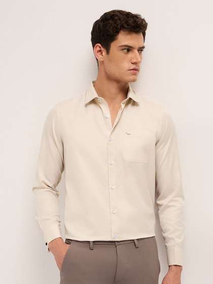 THE BEAR HOUSE
                        Geometric Woven Design Tailored Fit Formal
                        Shirt