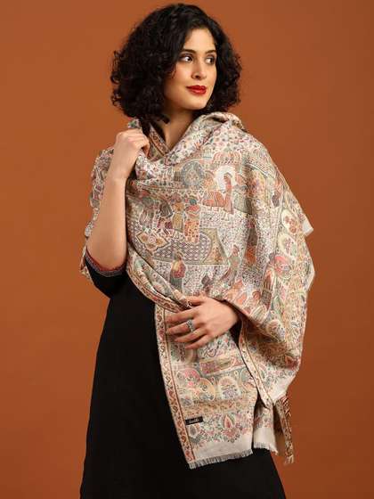 Tweedle Paisley
                        Woven Design Soft Bamboo Stole with Tasselled
                        Border
