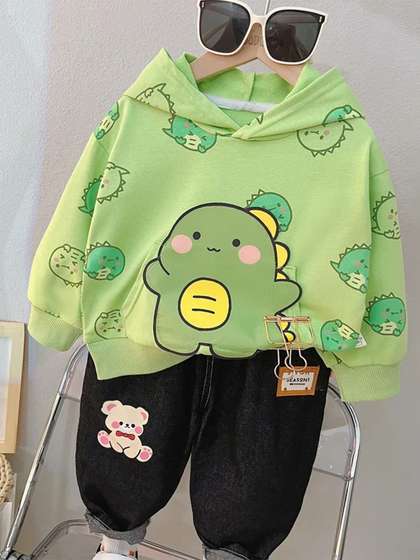 Bold N Elegant
                      Kids-Unisex Green Cotton Blend Printed Clothing
                      Set