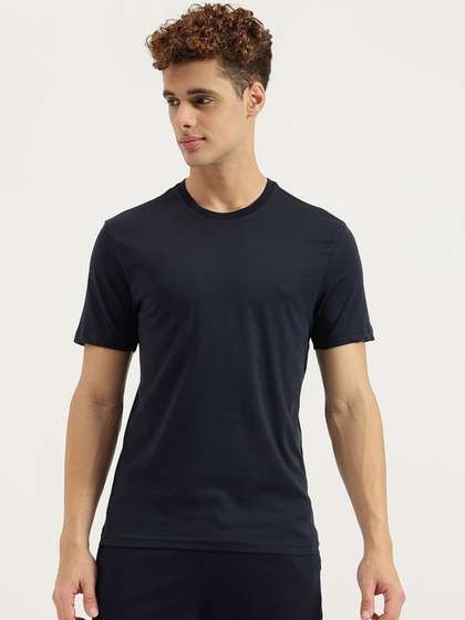 United Colors of
                        Benetton Round Neck Regular Sleeves Relaxed Fit
                        T-shirt