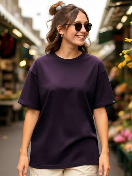 Bewakoof
                        Drop-Shoulder Sleeves Pure Cotton Oversized
                        T-shirt
