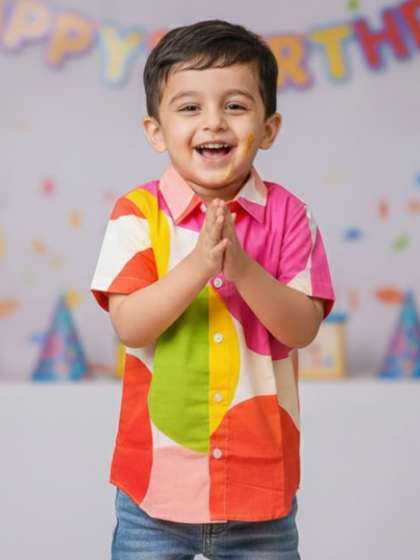 HERE&NOW Boys
                    Comfort Abstract Printed Spread Collar Pure Cotton
                    Shirt