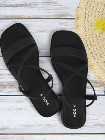 Mochi Women
                          Strappy Open Toe Flats