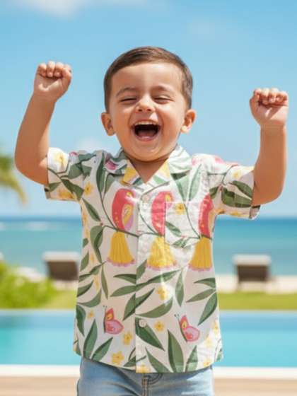 HERE&NOW Boys
                    Comfort Floral Printed Spread Collar Pure Cotton
                    Shirt