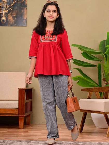 DMP FASHION Women
                    Embroidery Cotton Top