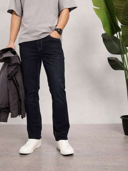 Nautica Men Straight
                        Fit Heavy Fade Stretchable Jeans