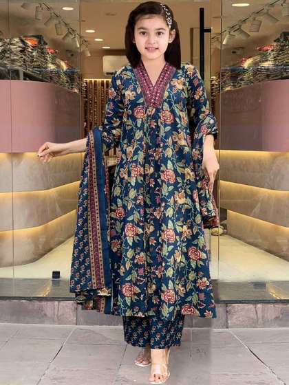 Bholukart Girls Floral
                    Printed V-Neck Kurta with Trousers & Dupatta