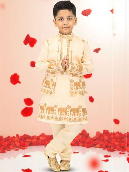 NEW GEN Boys Ethnic
                      Motifs Printed Regular Kurta with Pyjamas