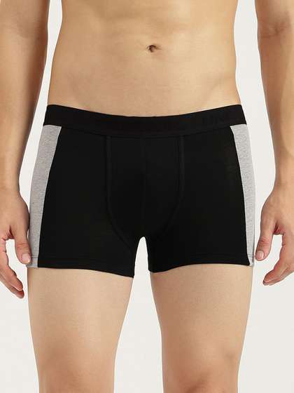 United Colors of
                        Benetton Colourblocked Low Rise Short Trunks
