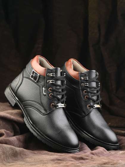 Price History of Vellinto Men Textured Lace-Ups Biker Boots from