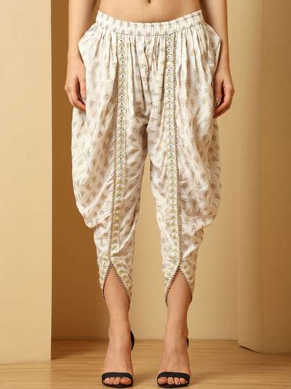 URBAN KANYA Floral
                        Embroidered Medium Loose Fit Salwar