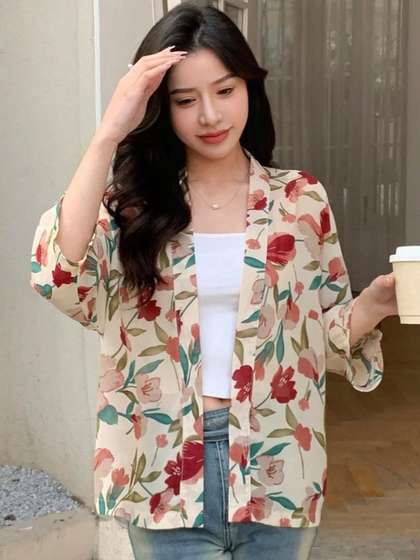 Lunice Floral
                        Printed Shrug