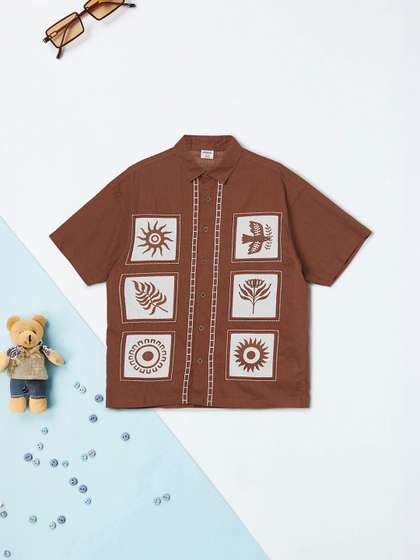 max Boys Conversational
                    Printed Spread Collar Pure Cotton Casual Shirt