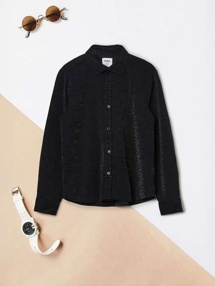 max Boys Solid Spread
                      Collar Party Shirt