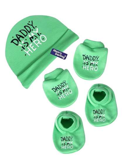 Mom's Darling Infant
                    Kids Printed Pure Cotton Beanie Cap With Gloves
                    & Socks