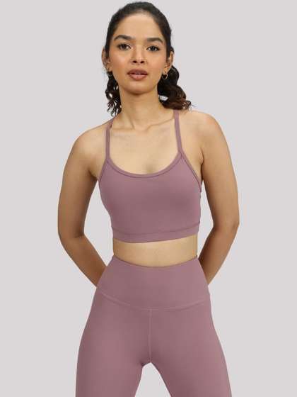 Blissclub Women
                        Lightly Padded Full Coverage Sports Bra