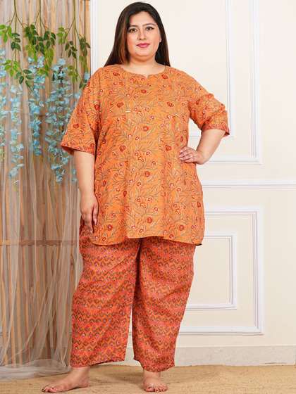 The Tinge Plus Size
                      Women Pure Cotton Printed Night suit